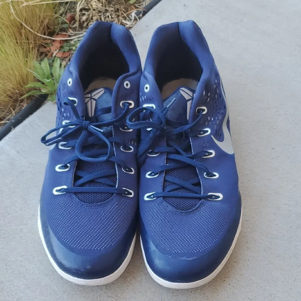 Nike Zoom Crusader Sneakers Size 18 (MODEL: 685776‑401) • Kobe Sheath